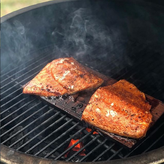 Cedar Plank Salmon Grilled On The Big Green Egg Man Who Eats